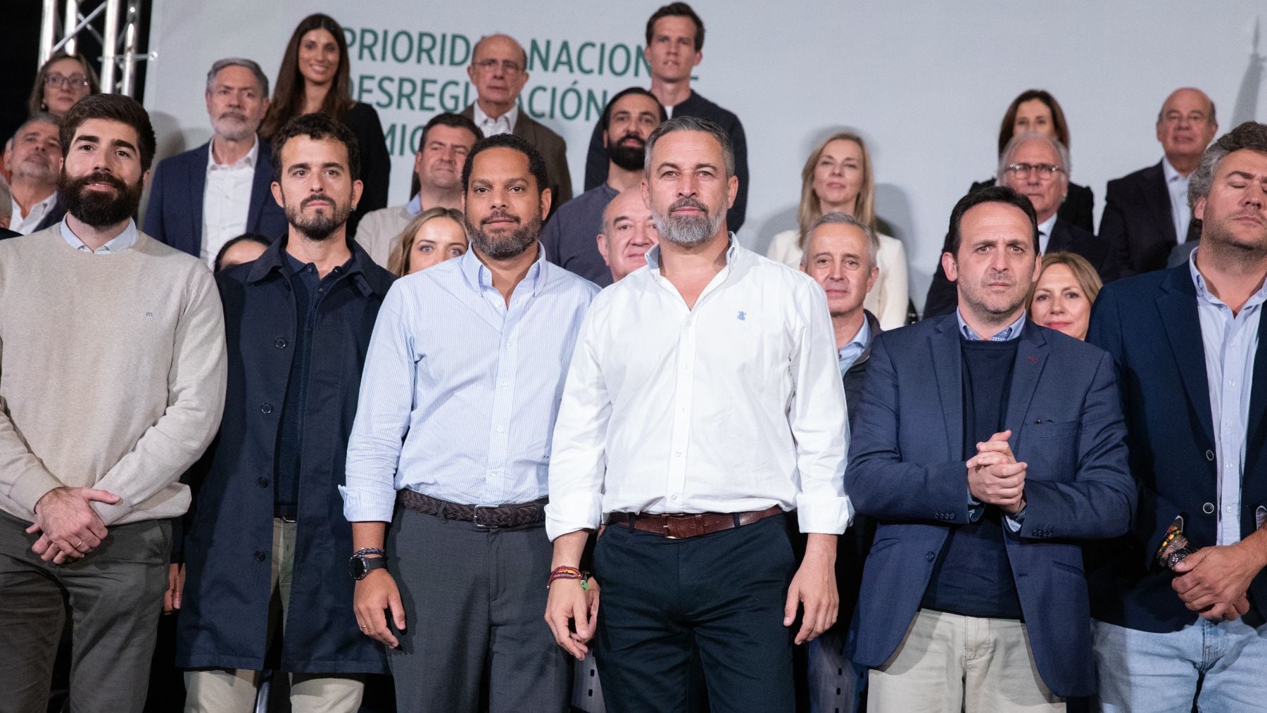 Vox presenta 20 independientes en las listas del PP al Senado en las seis provincias en las que no concurre