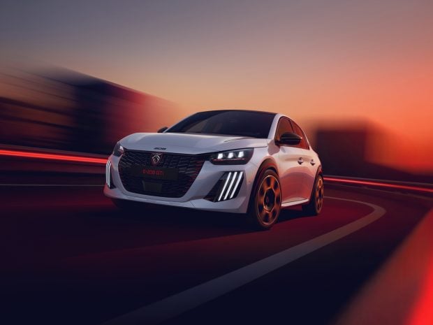 nuevo peugeot E-208 GTi escocia