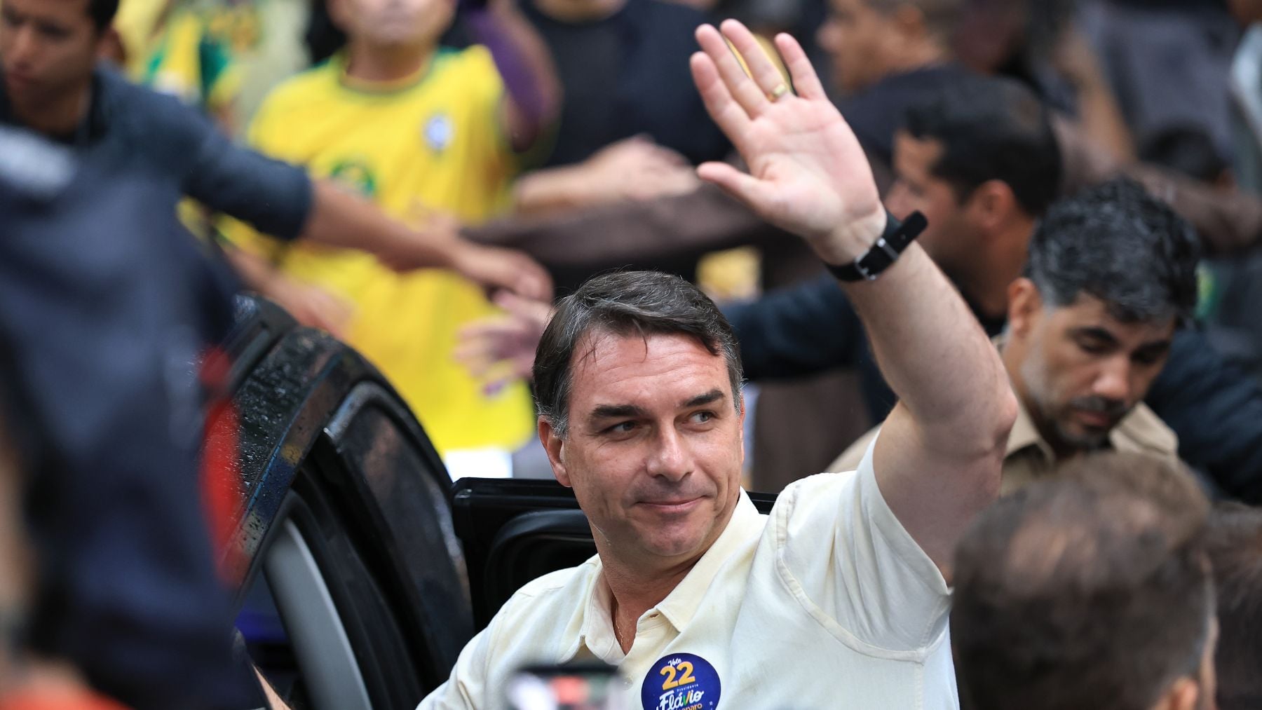 Flávio Bolsonaro se refugia en EEUU después de que un juez afín a Lula ordenara retirarle el pasaporte