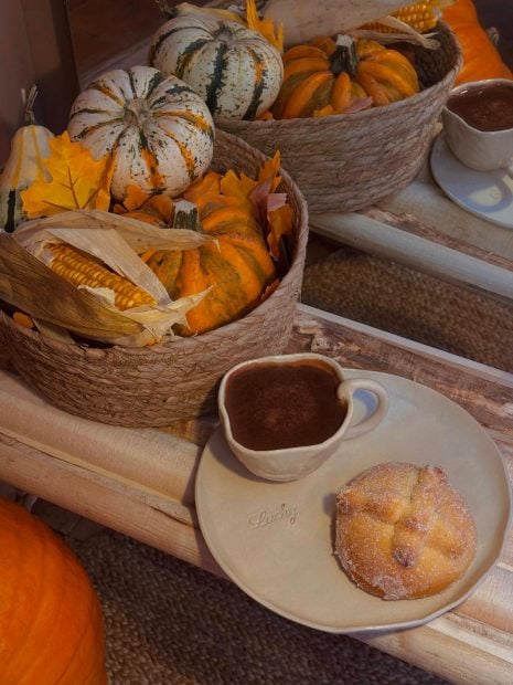 Luchy Bakery & Café, Pan de Muerto
