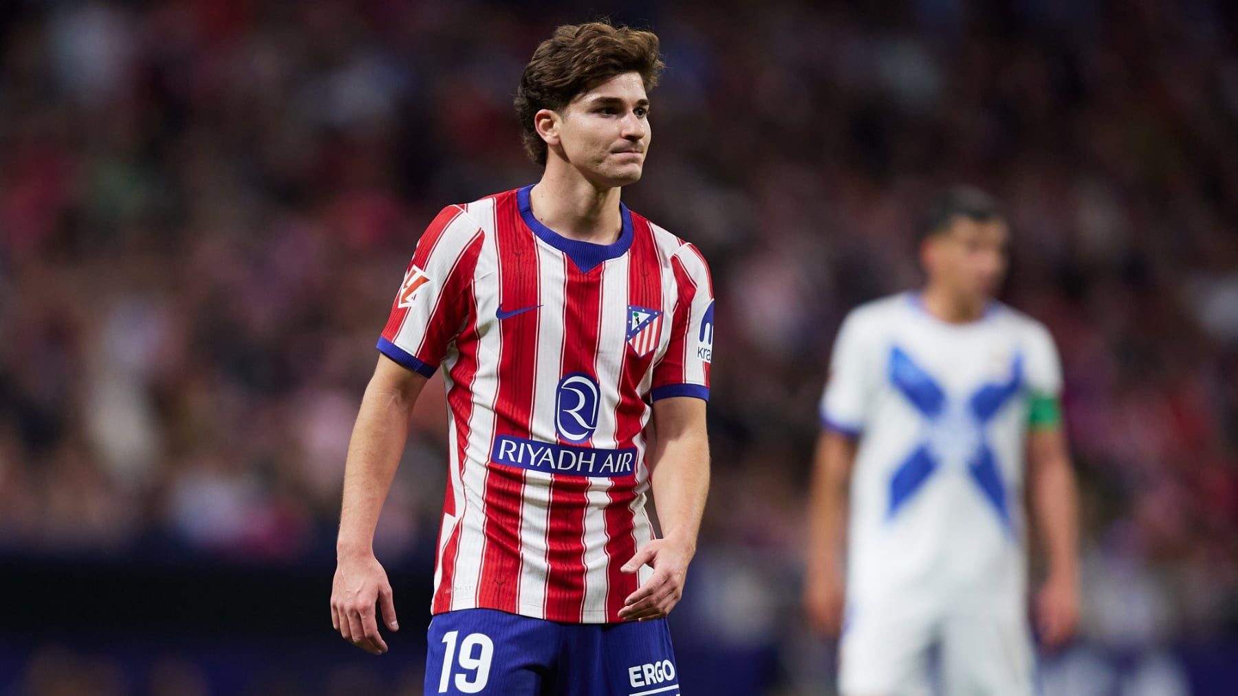 El Barça recurrirá la multa de 602 euros de la RFEF por el caso Julián Álvarez