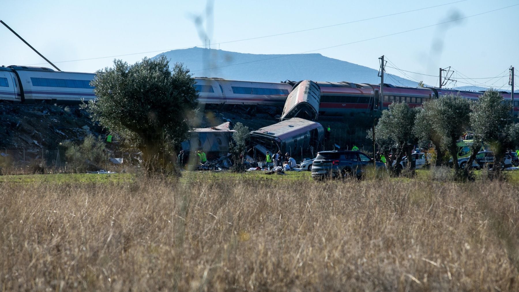 La gente se está muriendo: Marisol relata la angustiosa llamada de su hijo tras el choque de trenes en Toledo