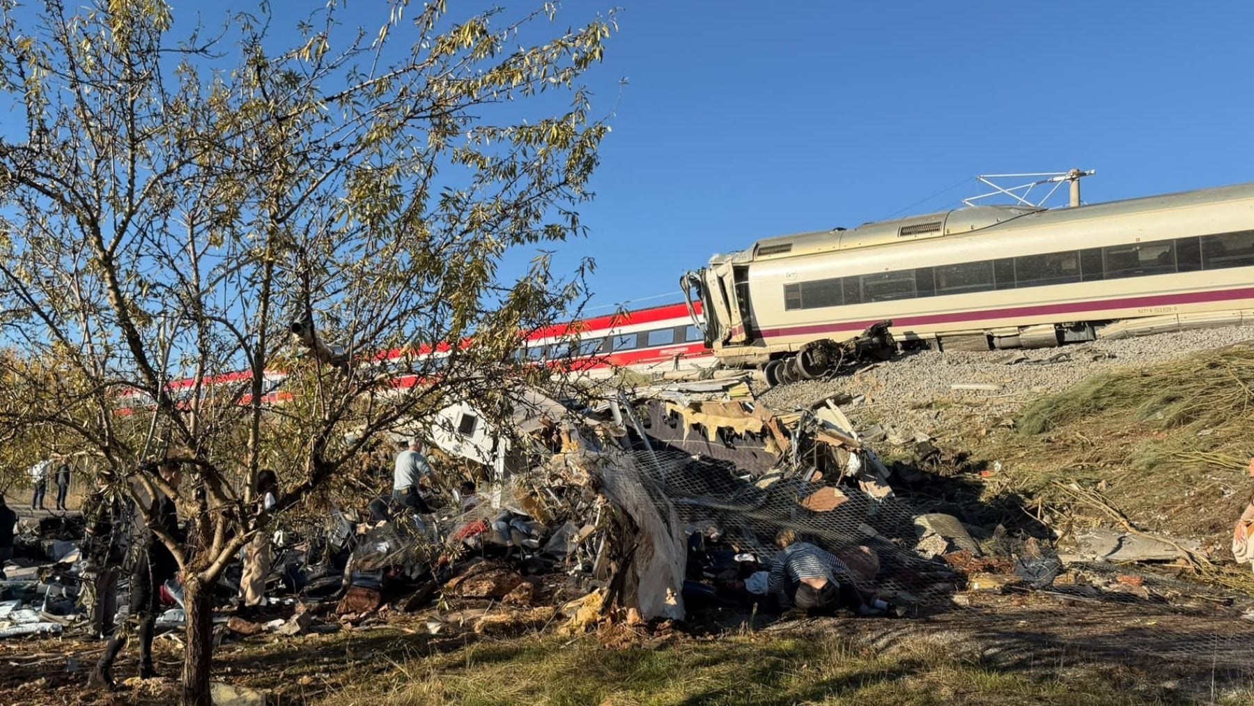 El Gobierno culpa a un error humano de un operador de Adif de la segunda megatragedia ferroviaria en 10 meses