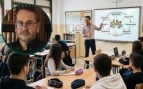 Rafael Narbona, profesor de filosofía: «En los colegios de Finlandia los chicos llegan y se descalzan, hay que humanizar las aulas en España»