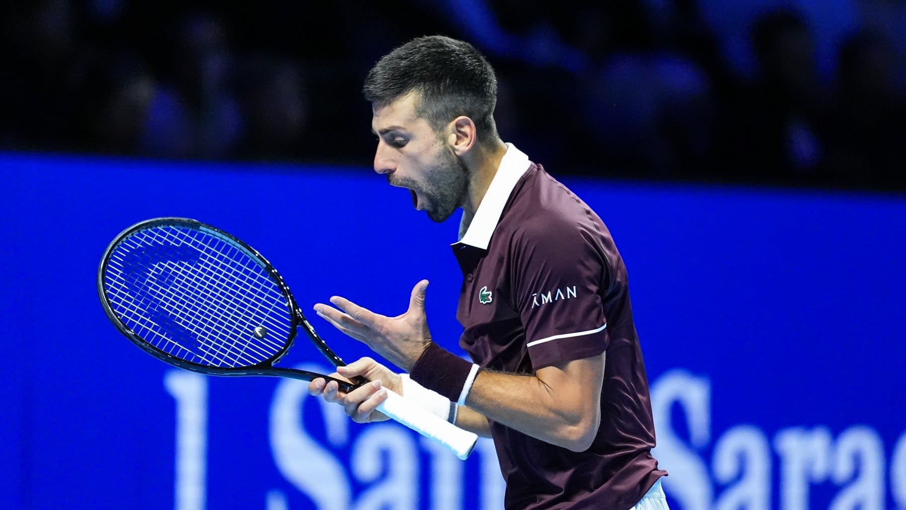 Djokovic se la pega y reactiva a Jódar para las ATP Finals