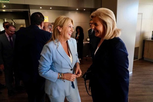 Carolina Espa&ntilde;a y F&aacute;tima B&aacute;&ntilde;ez. (Foto: Europa Press)
