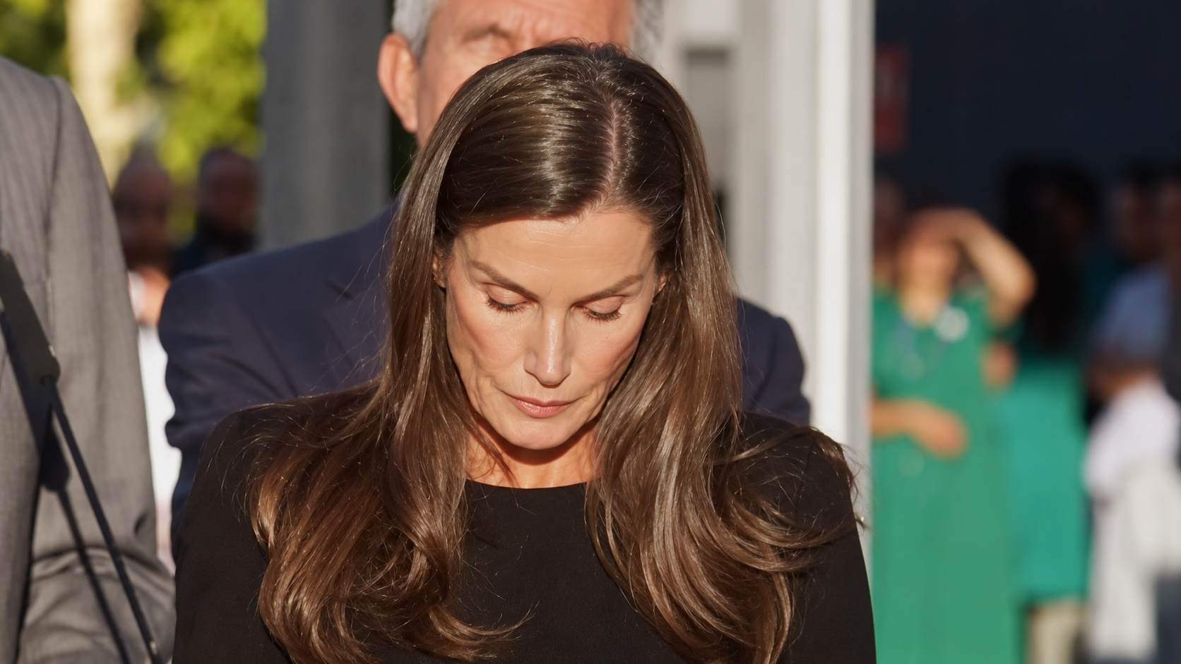 La Reina Letizia en el Hospital de Toledo. (Foto: RTVE)