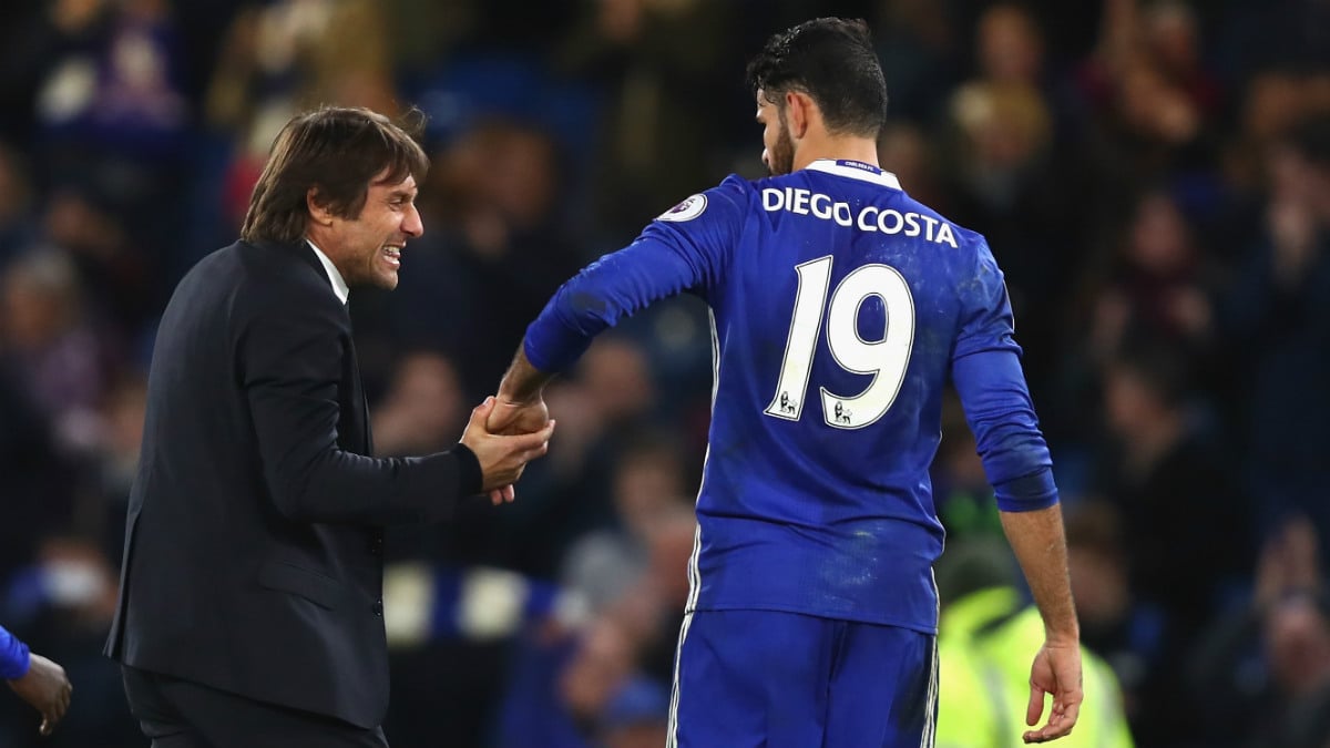 Antonio Conte y Diego Costa durante un partido con el Chelsea. (Getty)