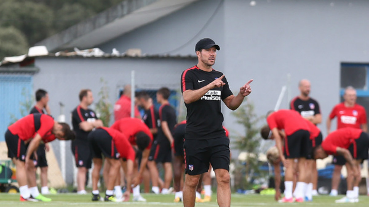 Simeone, durante un entrenamiento con el Atlético
