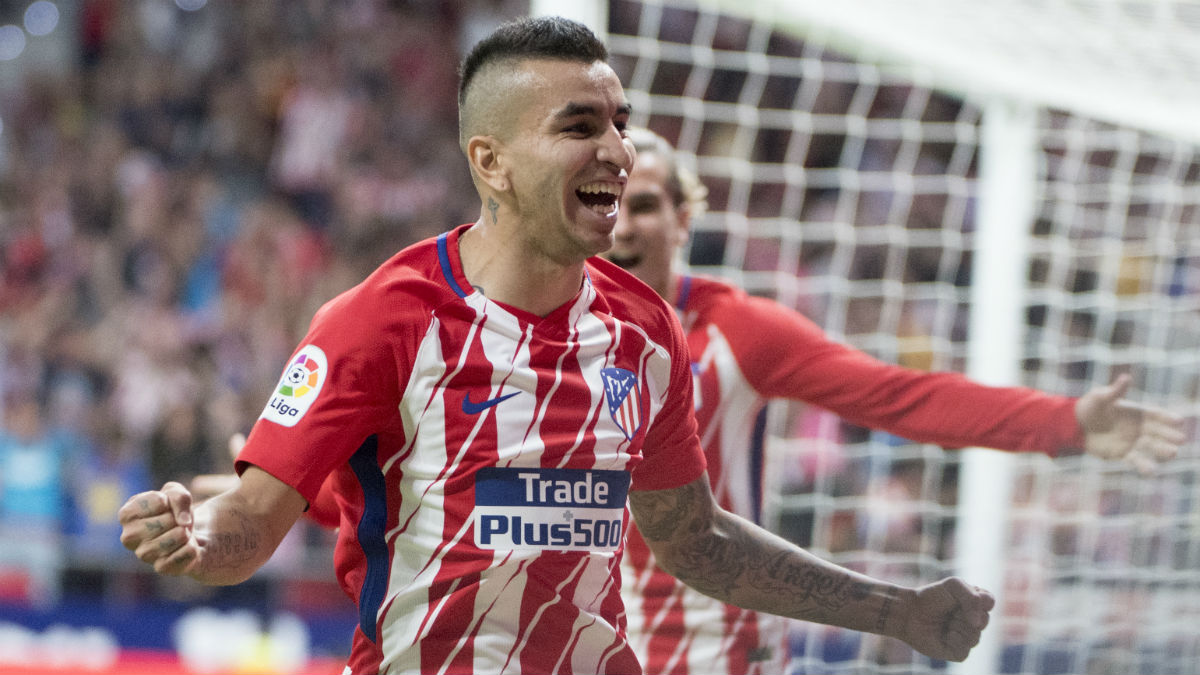 Correa celebra su gol ante el Villarreal. (AFP)