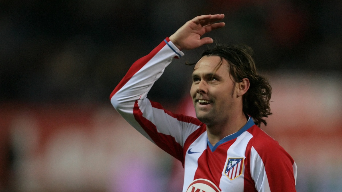 Maniche, durante un encuentro con el Atlético de Madrid (AFP)