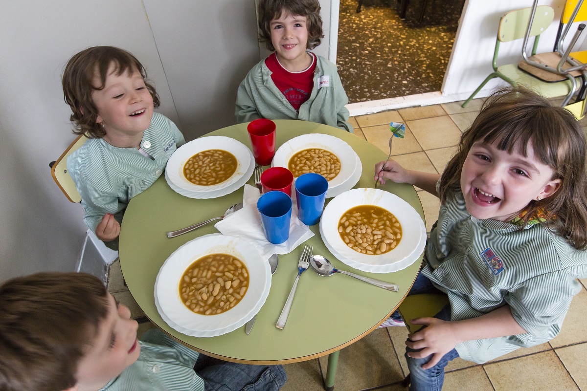 Temeridad pago cebra 6 razones para dejar a los niños en el comedor del colegio