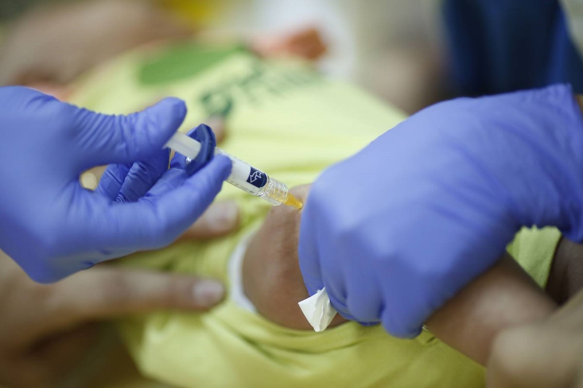 Tres bebés fallecidos y uno ingresado por tosferina en España