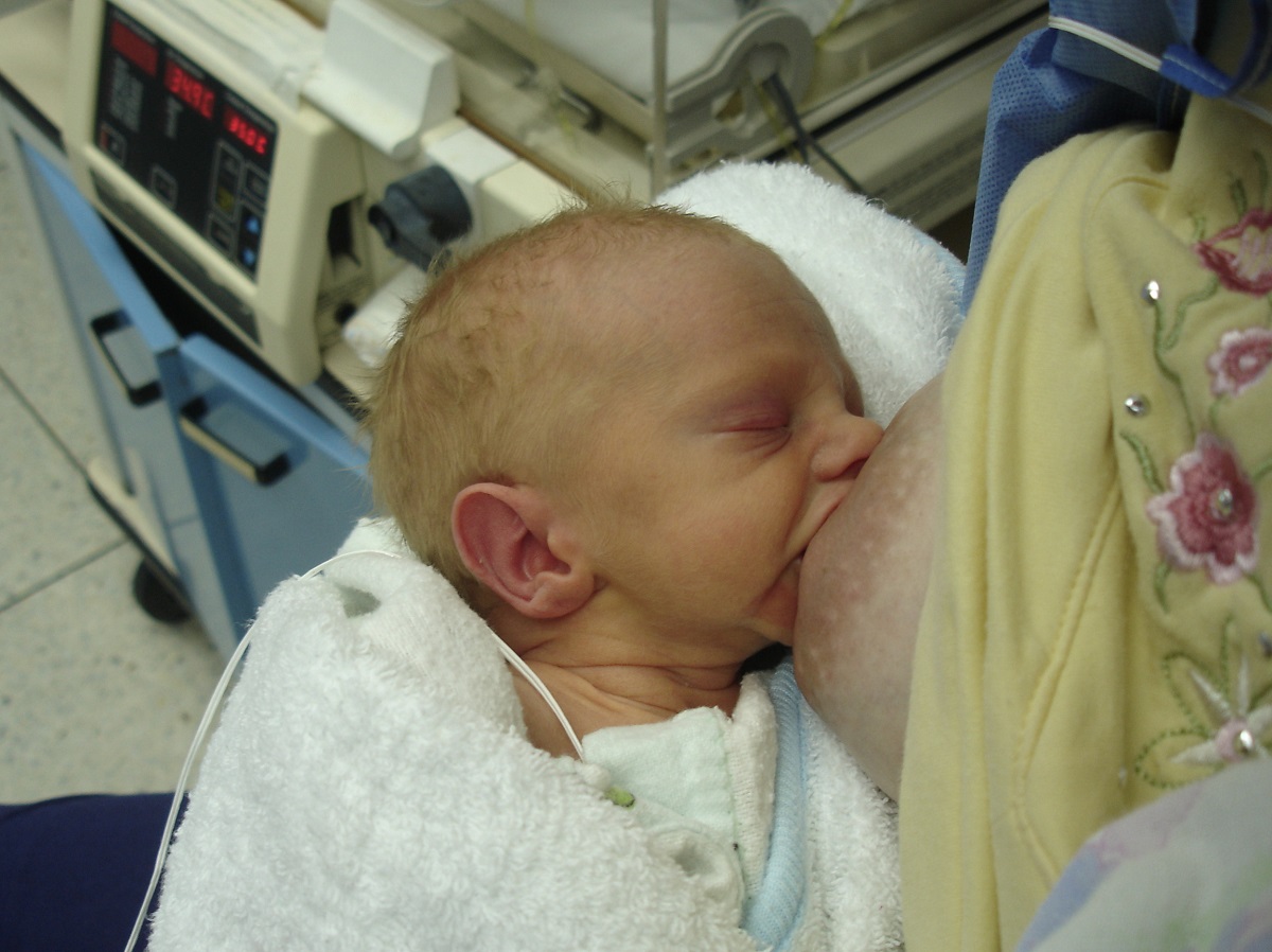 La lactancia materna en niños que están hospitalizados