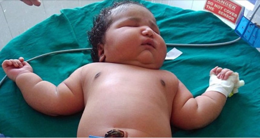 Nace en India una bebé de casi 7 kilos