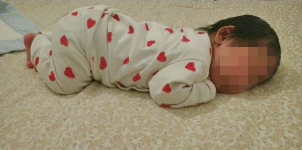 Viral: una familia intenta vender a su recién nacida a través de eBay