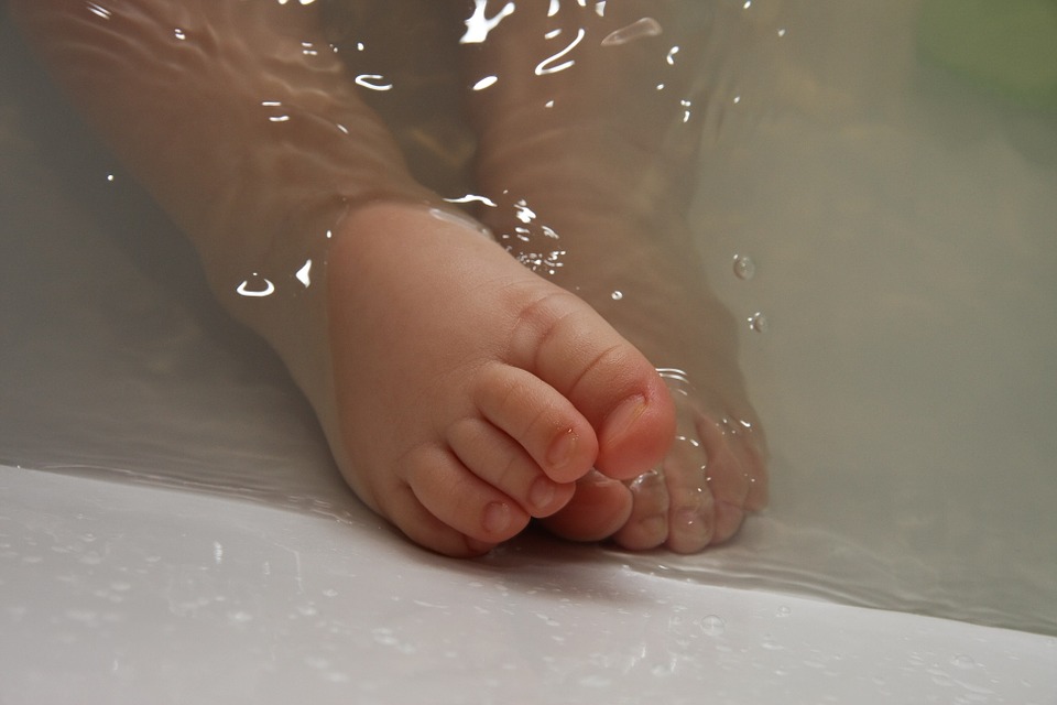 Fallece una niña de 3 años debido a un baño excesivamente caliente