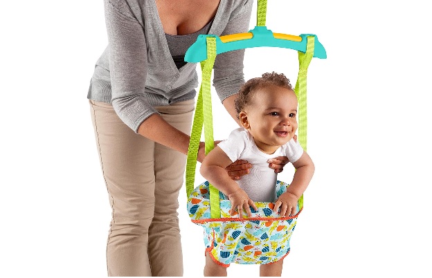 Saltadores de bebé, el accesorio que necesita tu hijo para