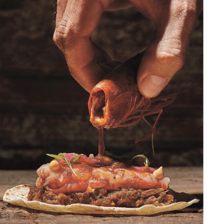 Plato con carabinero de La Tasquer&iacute;a