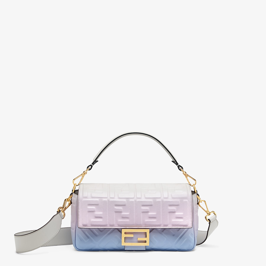 El bolso baguette más famoso de los años 90 de Fendi regresa con Sara Jessica Parker