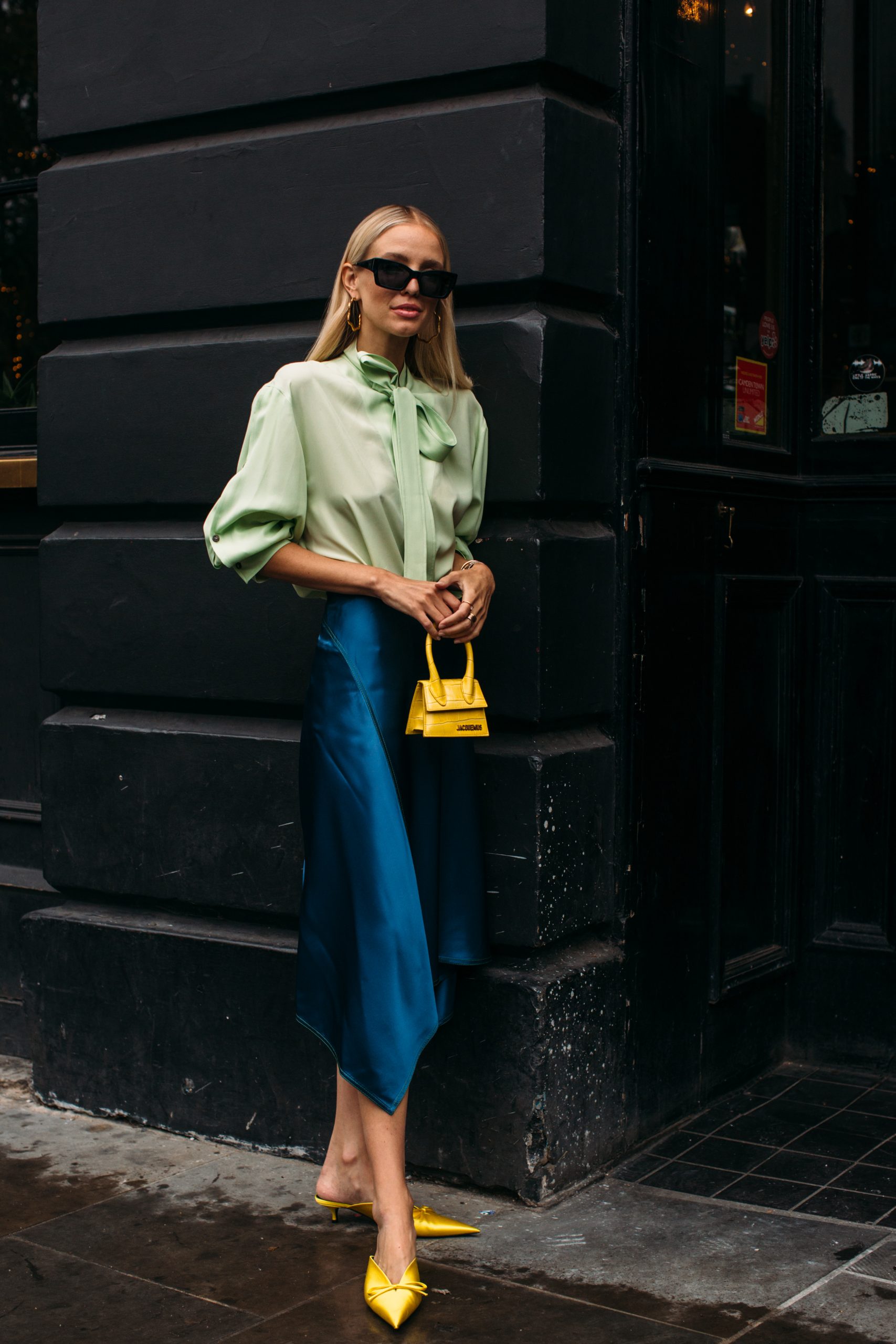 La influencer Leonie Hanne con blusa rom&aacute;ntica/Foto: Imaxtree.