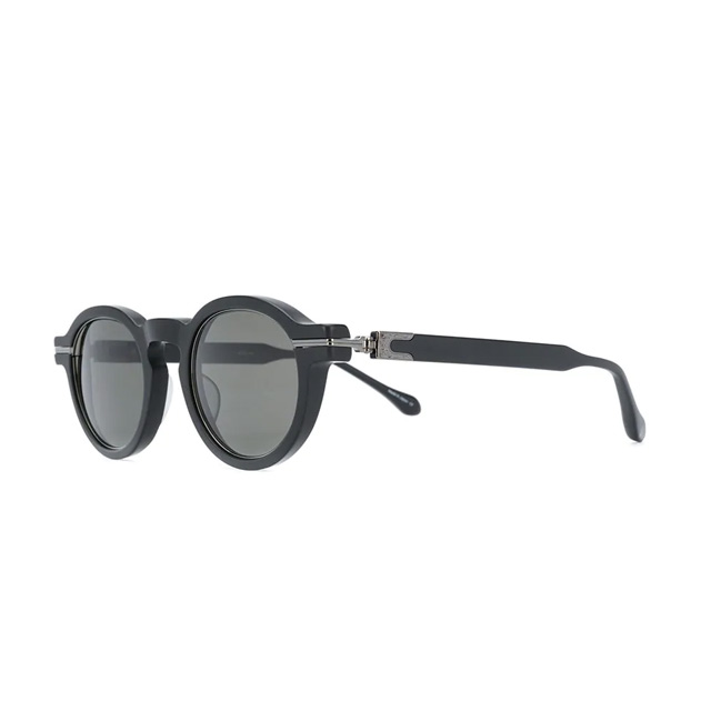 Gafas de sol de Matsuda. /Foto: Cortes&iacute;a de la marca.