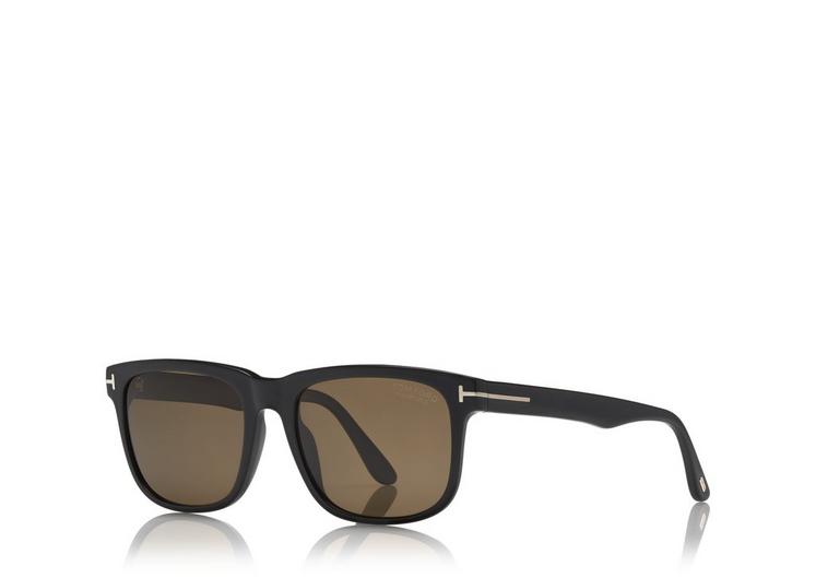 Gafas de sol de Tom Ford. /Foto: Cortes&iacute;a de la marca
