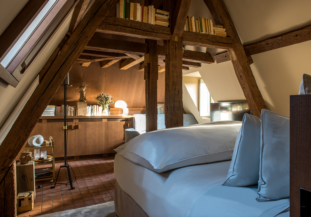 Interior de una de las habitaciones del Cour Des Vosges.