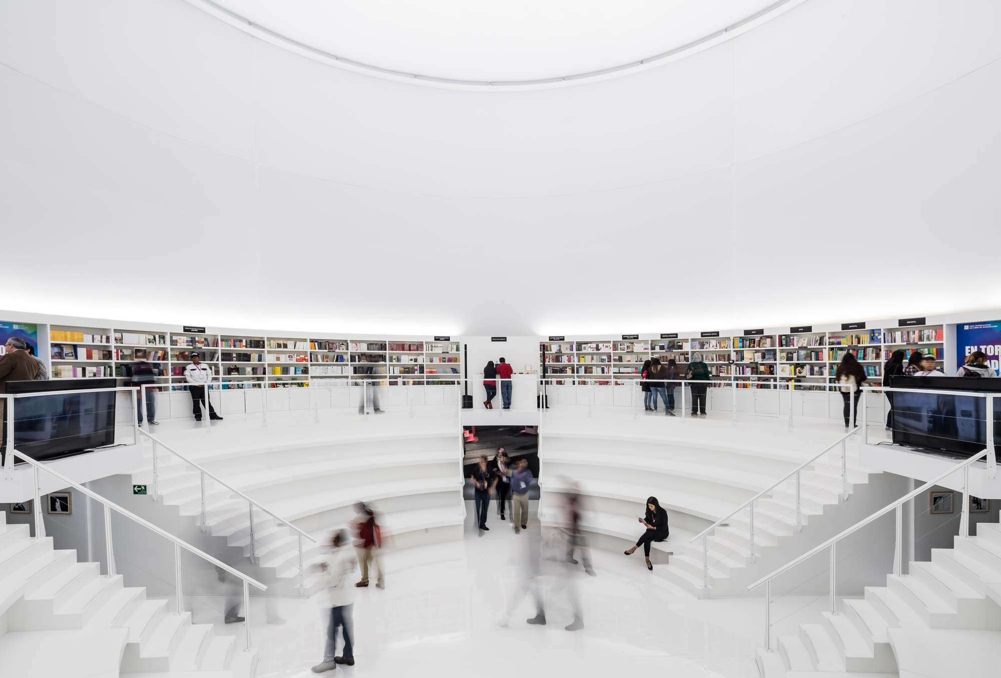 Feria Internacional del Libro en Monterrey, México 2017