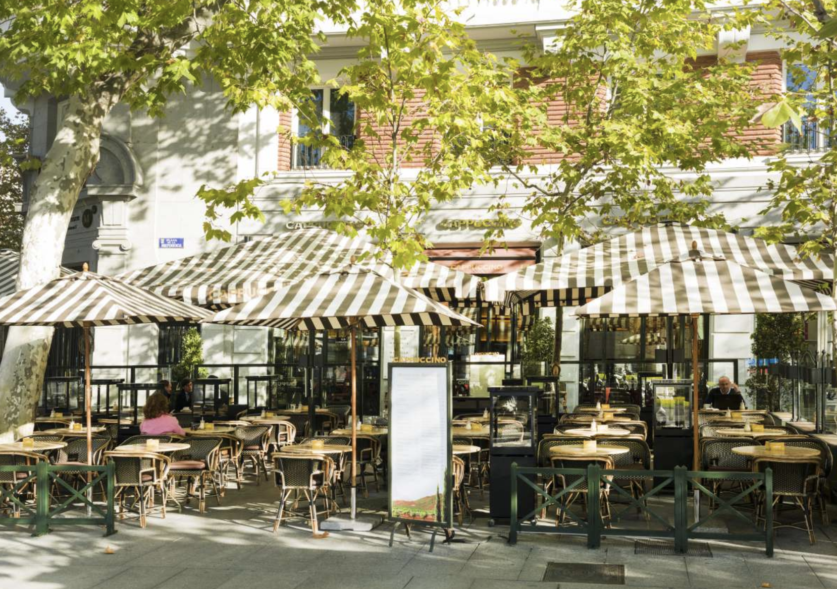 Terraza del Capuccino Grand Caf&eacute;