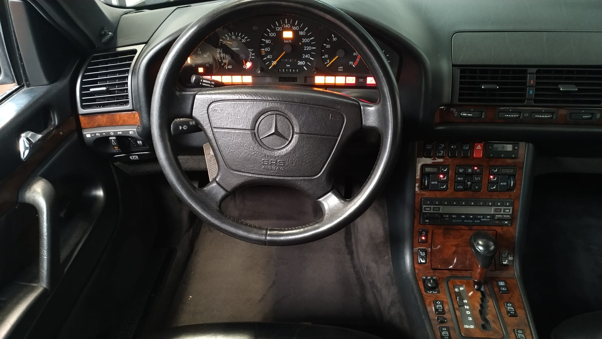 Interior del Mercedes S W140/Foto: Sergio Fern&aacute;ndez Mate