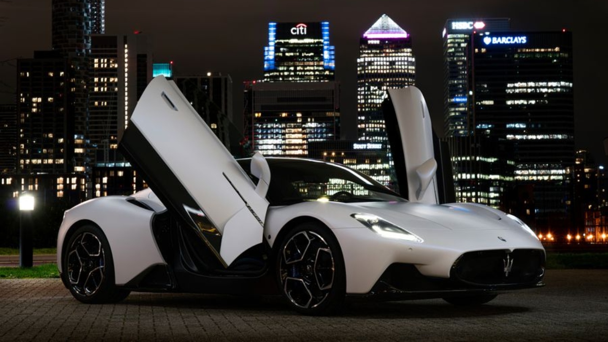 Maserati MC20