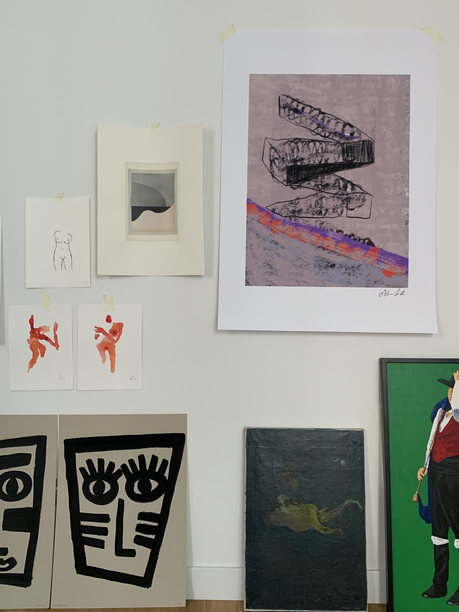 Algunas de las obras que podemos encontrar en Dust and Soul / Foto: Dust and Soul