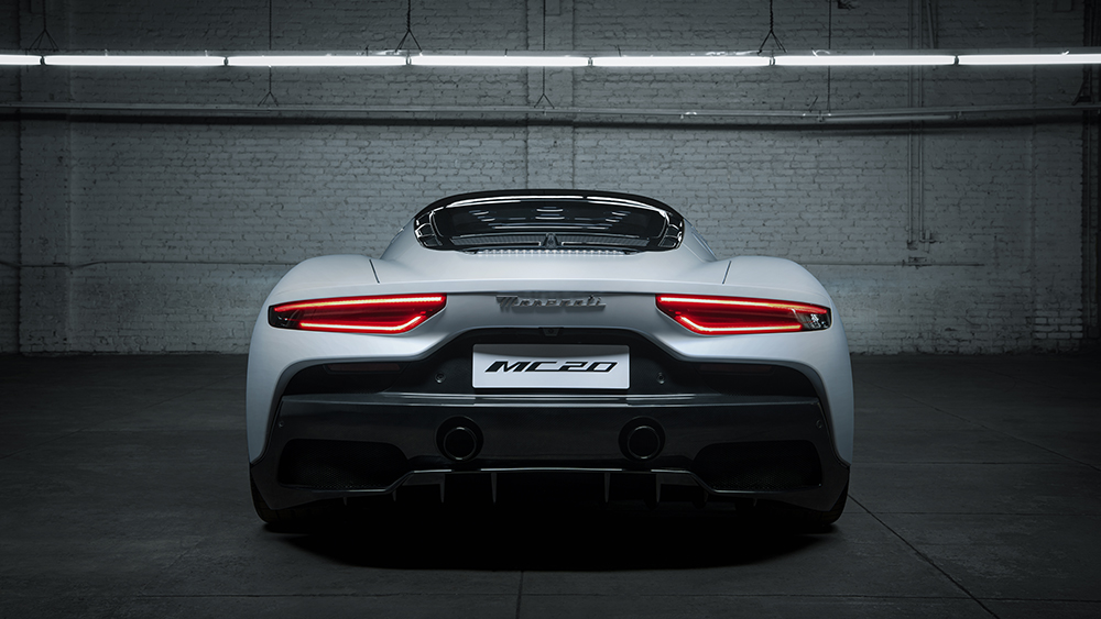 Maserati MC20.