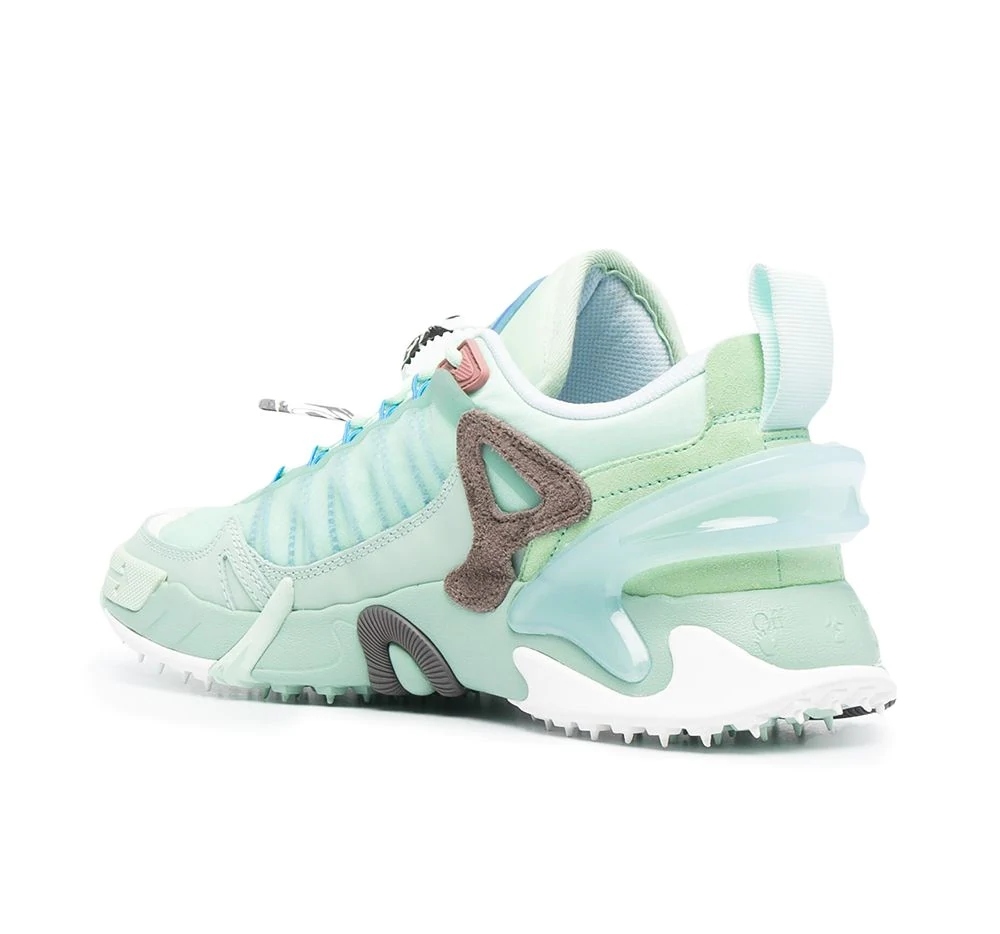 Off-White zapatillas ODSY-2000 / Foto: Farfetch