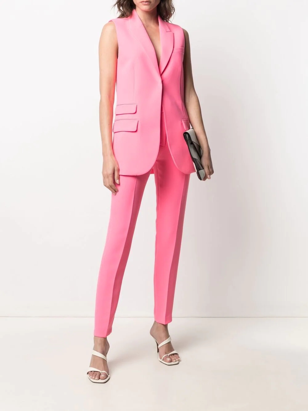 Sleeveless blazer