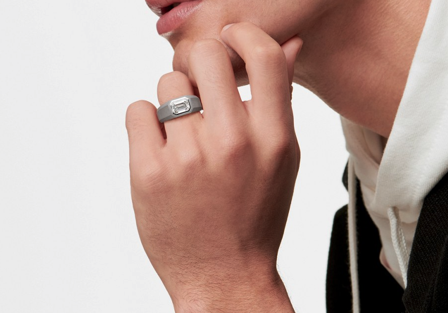 Anillo de compromiso de Tiffany