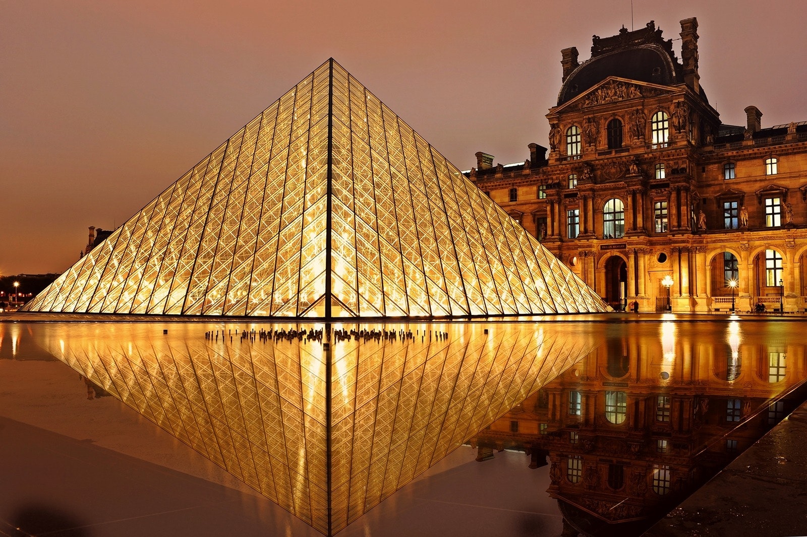 Louvre, Par&iacute;s