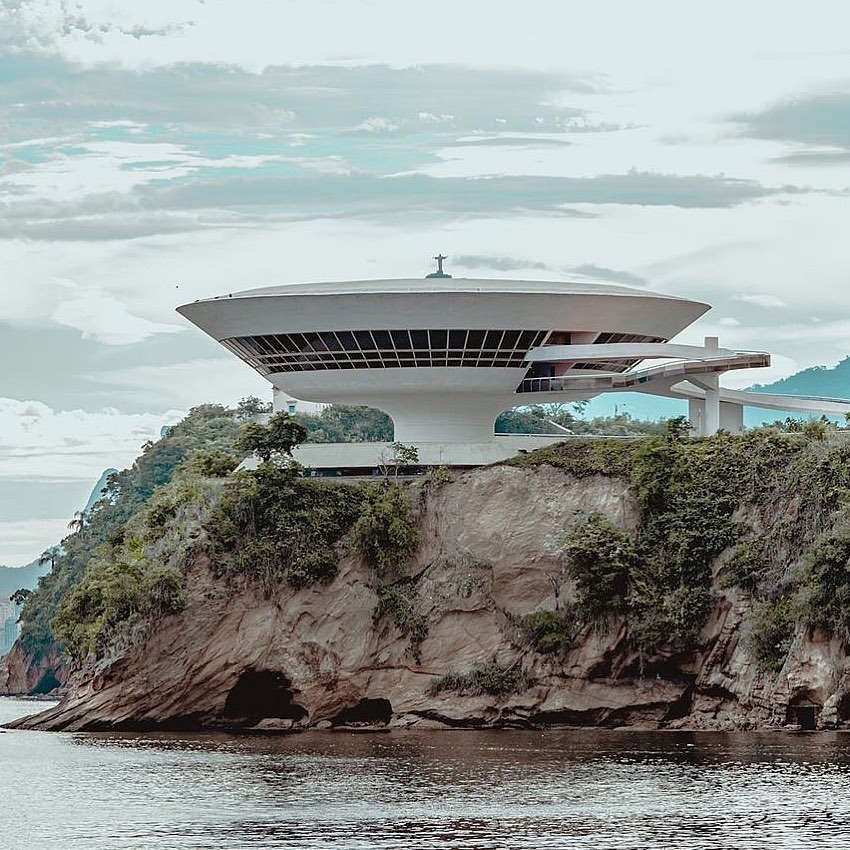 Museo de Arte Contempor&aacute;neo Niter&oacute;i