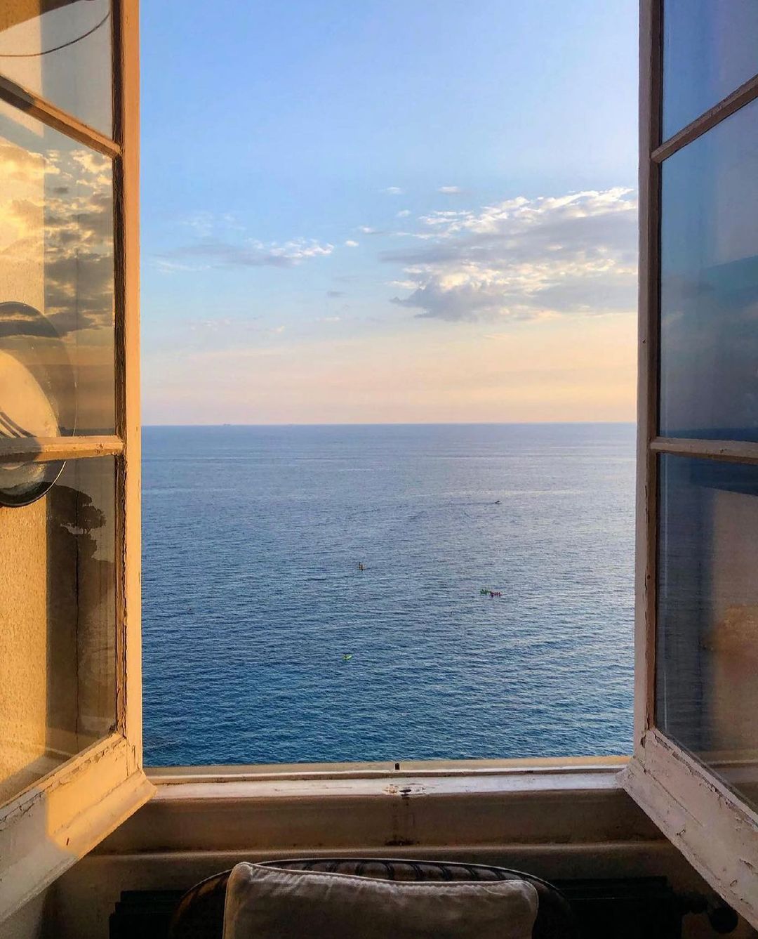 Ventana al mar