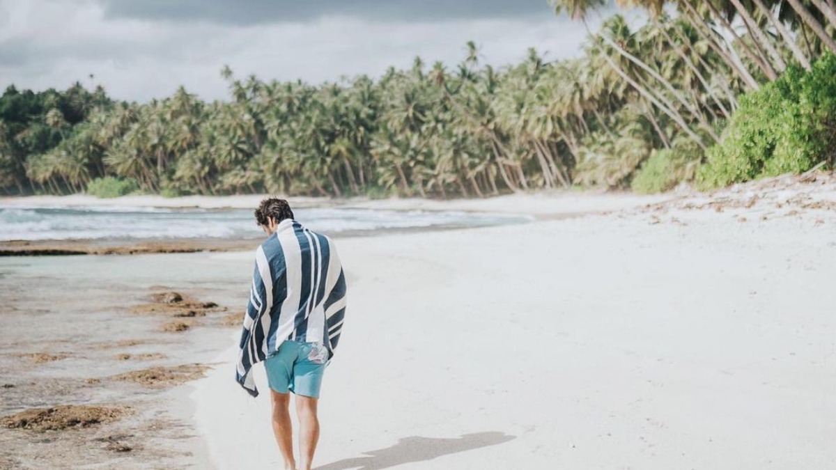 Hombre en la playa