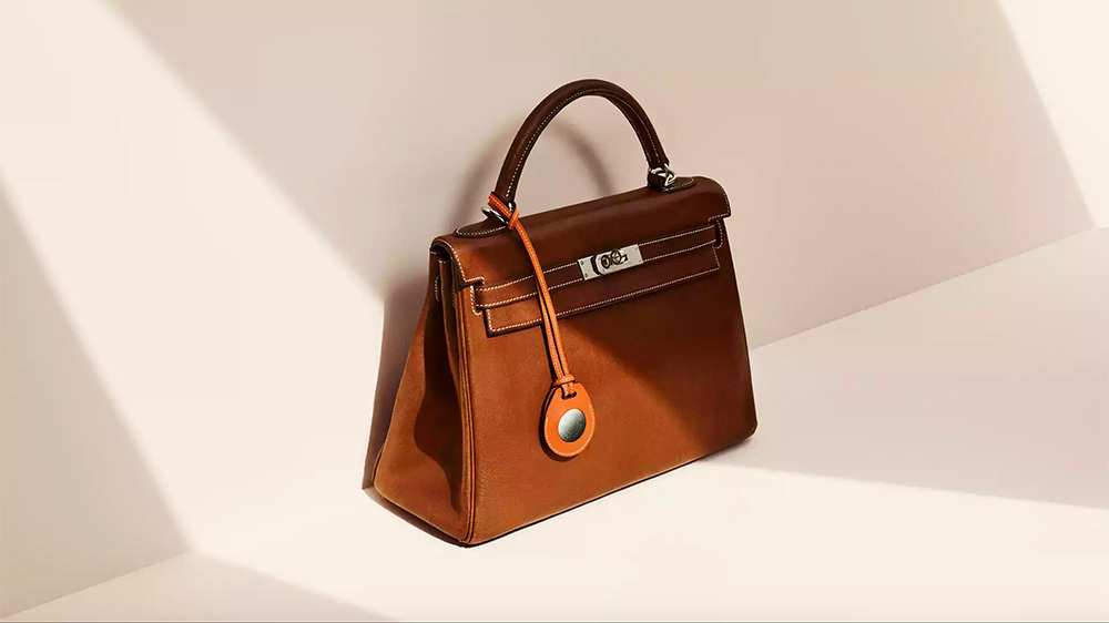AirTag Herm&egrave;s en cartera