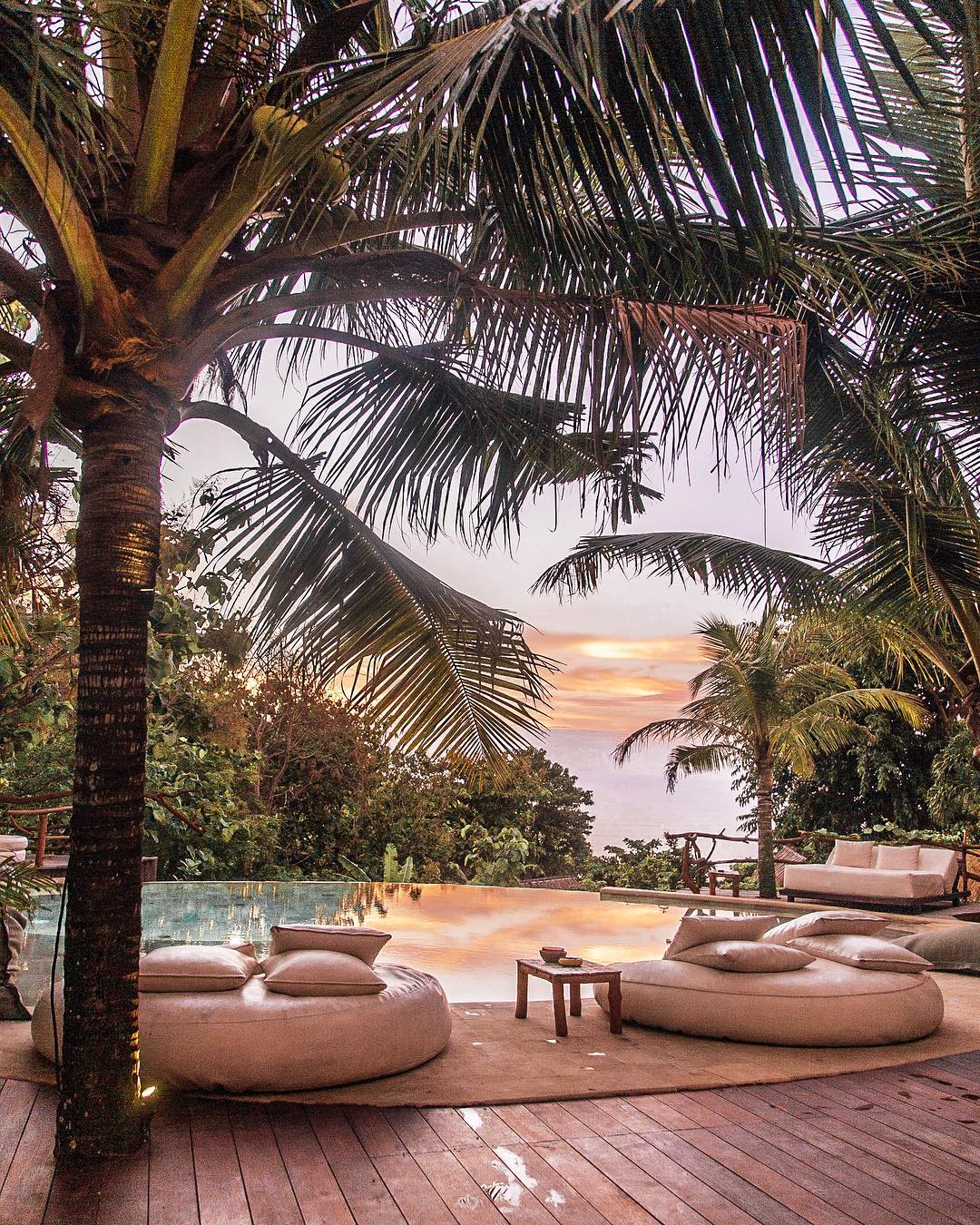 El atardecer balin&eacute;s / Foto: @lecabanebali