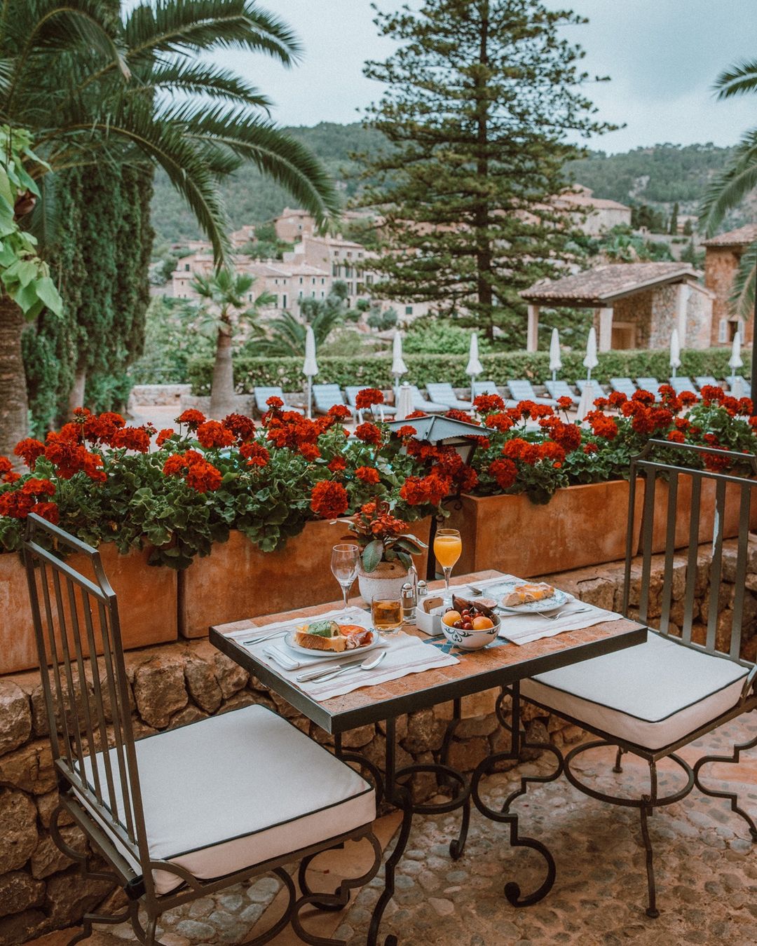 Desayunando / Foto: @belmondlaresidencia