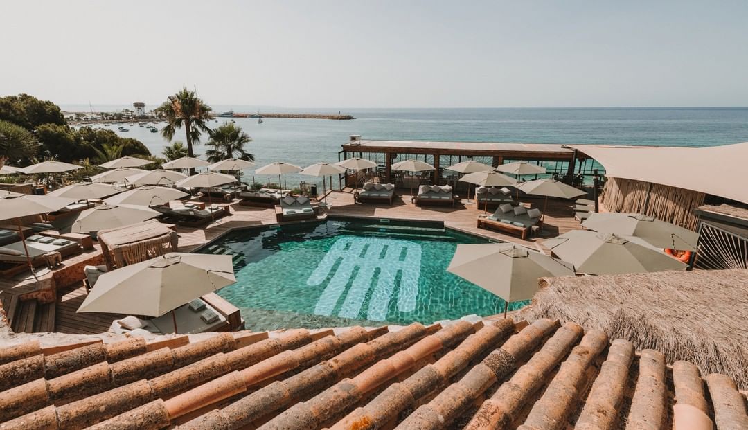 Beach Club