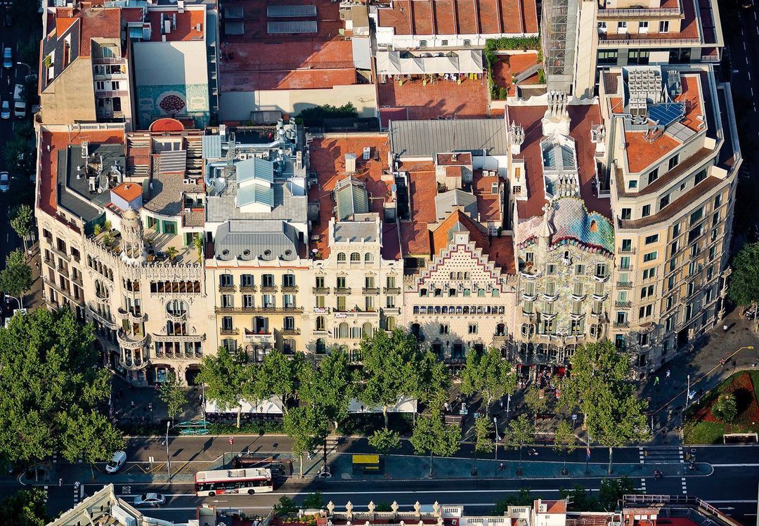 Paseo de Gracia / Foto: @casabatllo