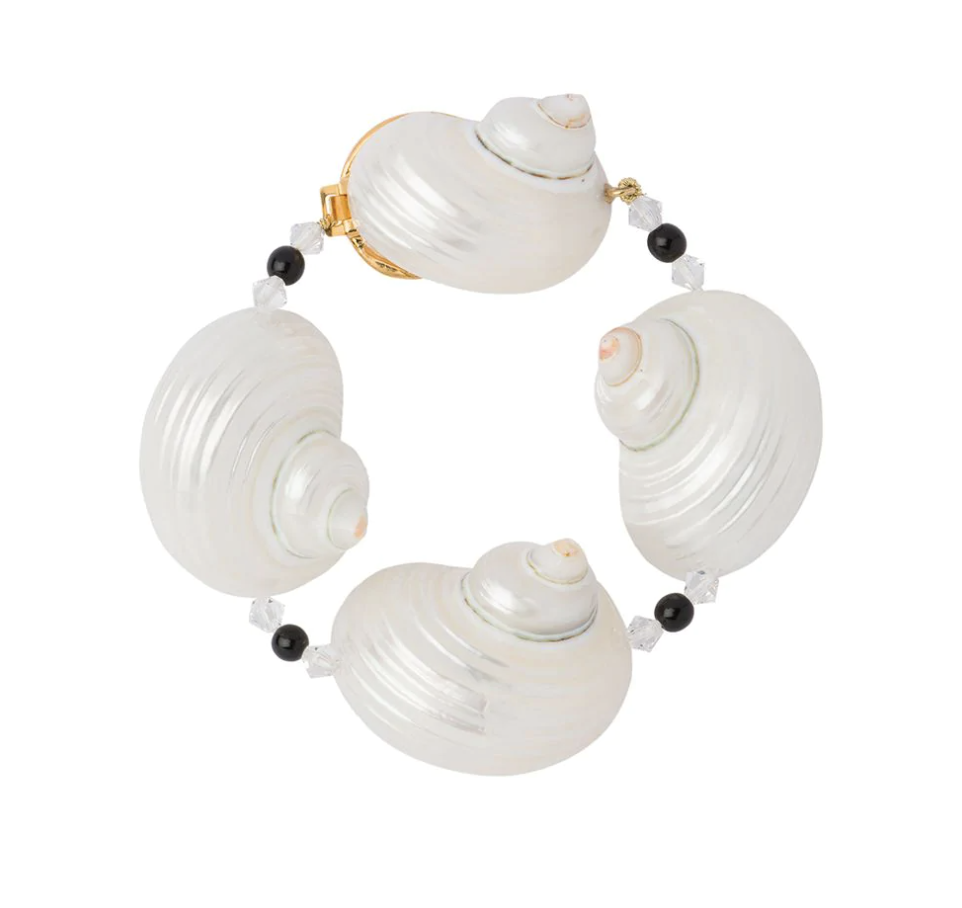 Pulsera de conchas / Foto: Prada