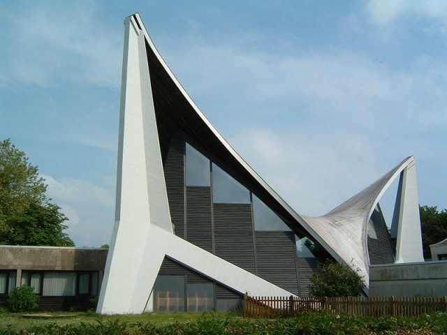 Bonhoeffer-Gemeindezentrum de Frei Otto