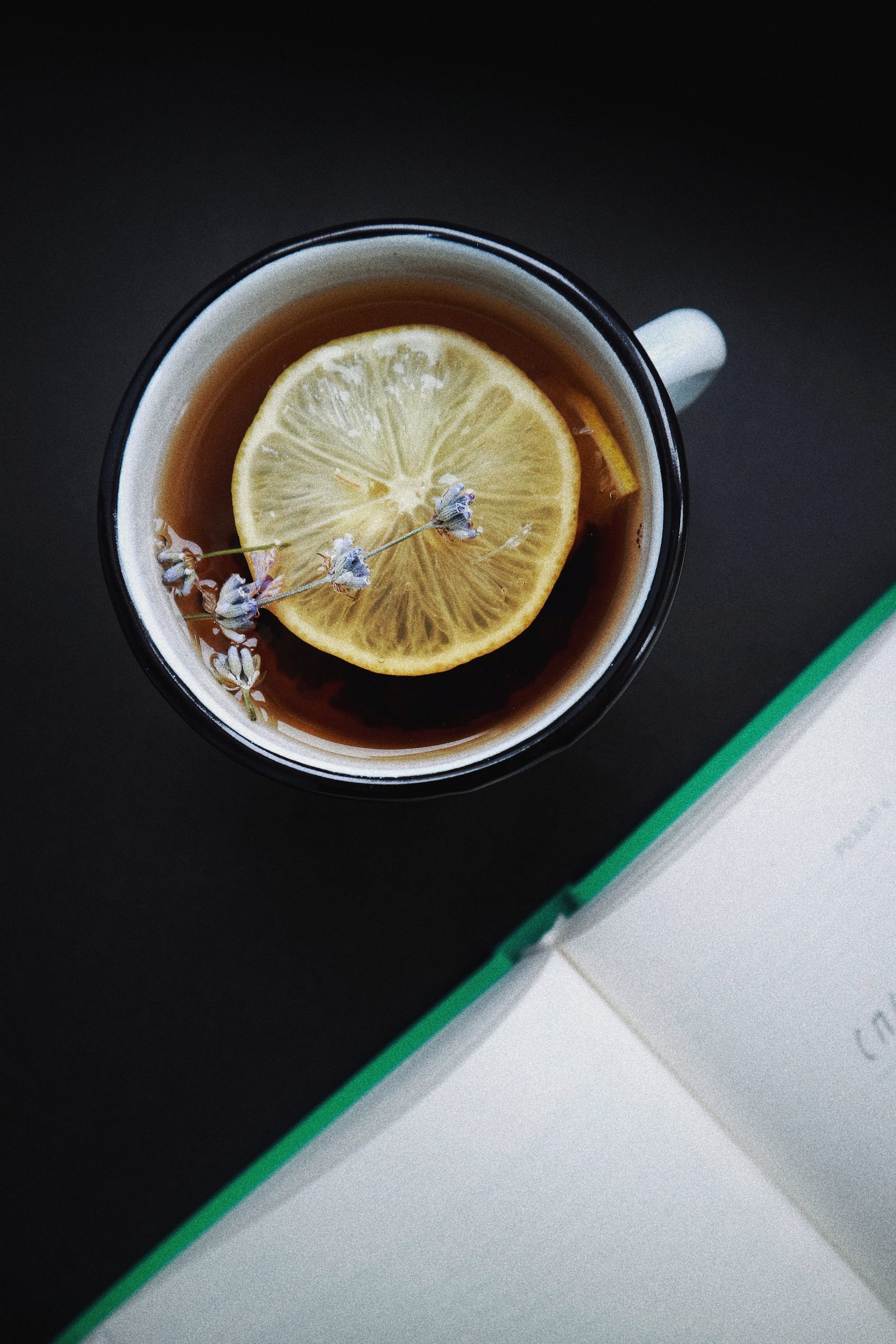 T&eacute; con lim&oacute;n