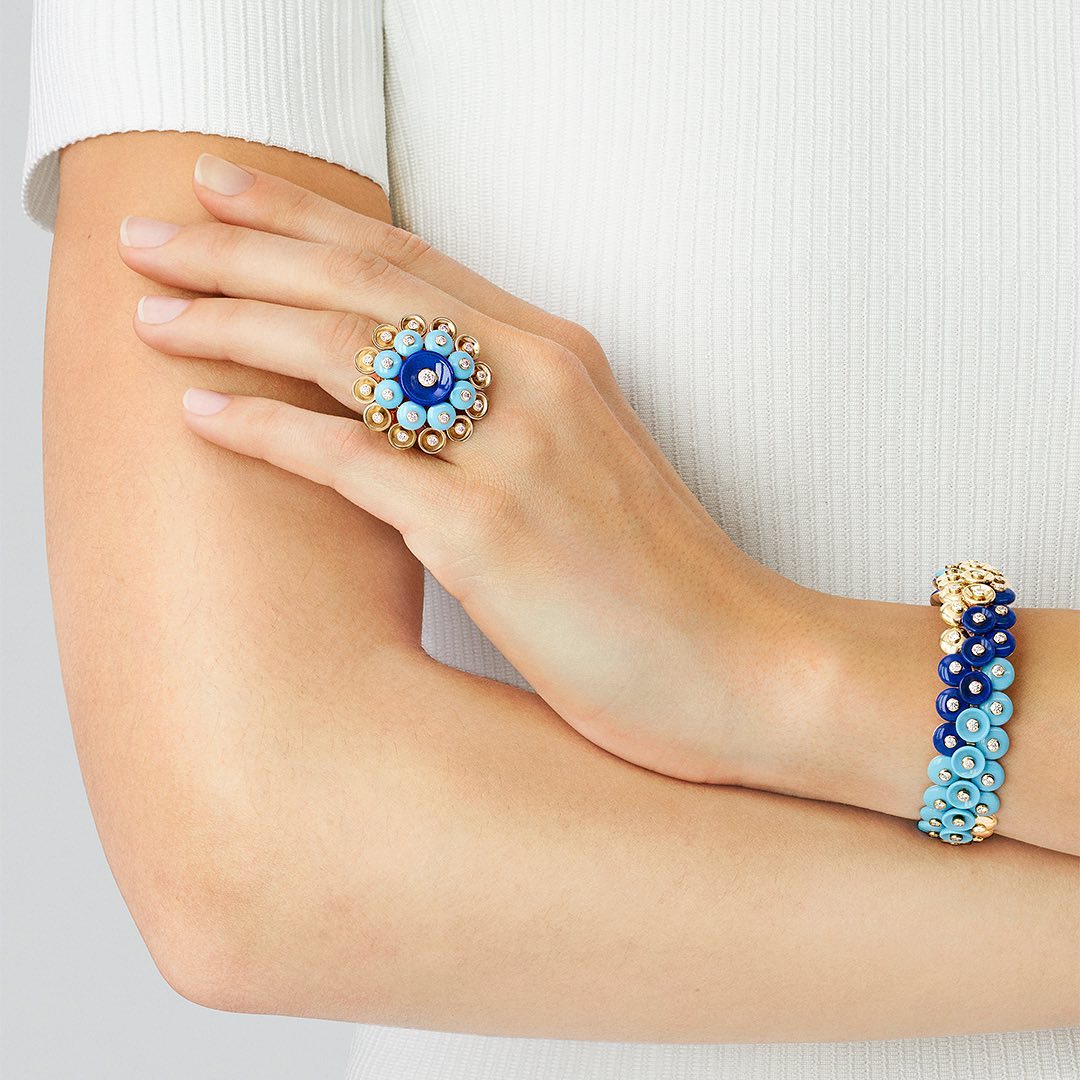 Pulsera y anillo de diamantes, lapis-lazuli y turquesa